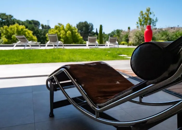 Villa Contemporaine Classee 5 Etoiles Avec Piscine Antibes