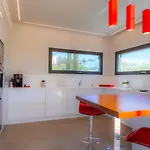Contemporaine Classee 5 Etoiles Avec Piscine * Antibes
