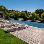 Villa Contemporaine Classee 5 Etoiles Avec Piscine Antibes