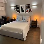 Contemporaine Classee 5 Etoiles Avec Piscine Villa