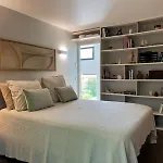 Contemporaine Classee 5 Etoiles Avec Piscine Antibes