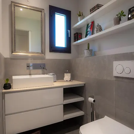 Villa Contemporaine Classee 5 Etoiles Avec Piscine