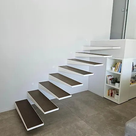 Contemporaine Classee 5 Etoiles Avec Piscine Villa *
