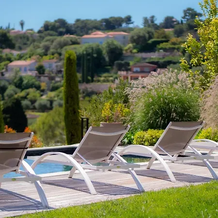 Villa Contemporaine Classee 5 Etoiles Avec Piscine *