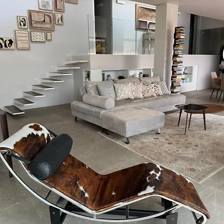 וילה Contemporaine Classee 5 Etoiles Avec Piscine אנטיב