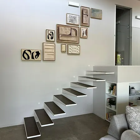 Contemporaine Classée 5 étoiles Avec Piscine Villa Antibes