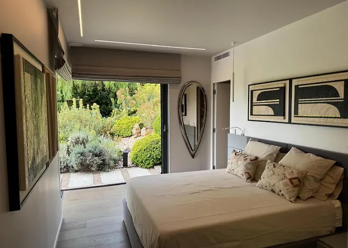 Villa Contemporaine Classee 5 Etoiles Avec Piscine